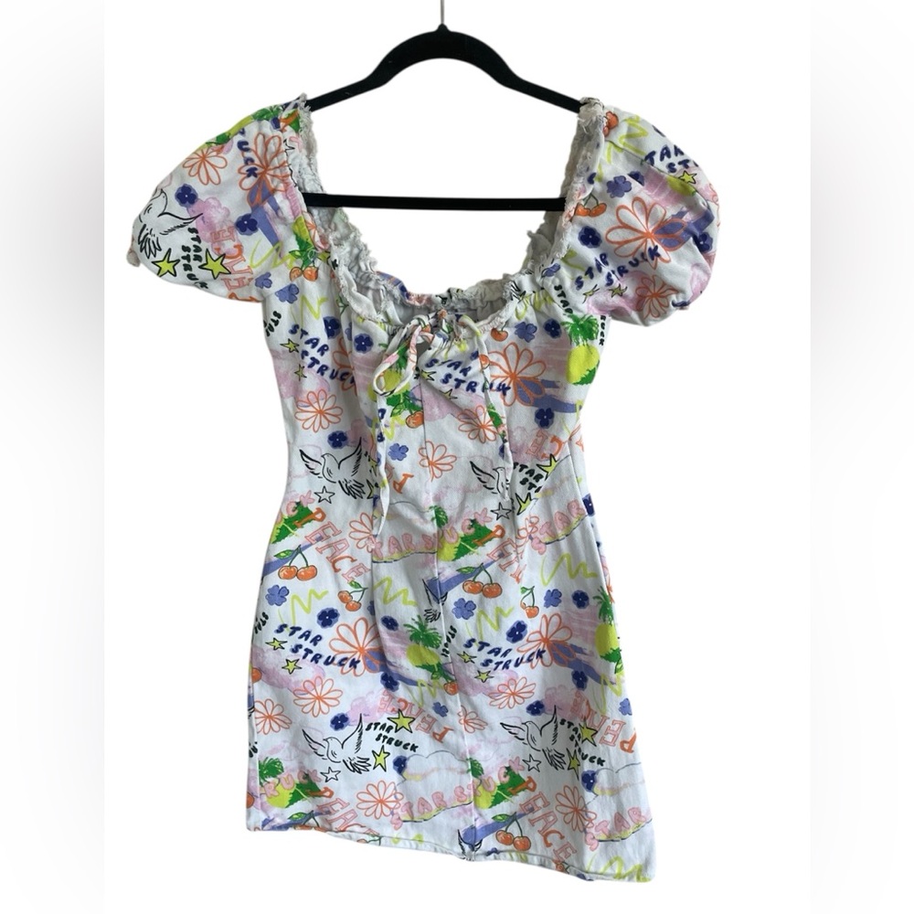 ASOS Design 90s Style Bright Peace Print
Square Neck Twill Mini Dress - Picture 2 of 7